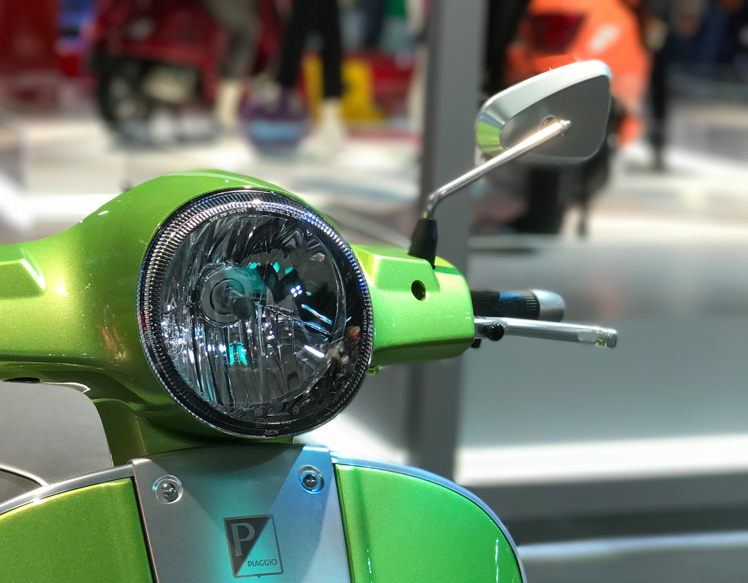 Vespa mirror right GTS by Rizoma